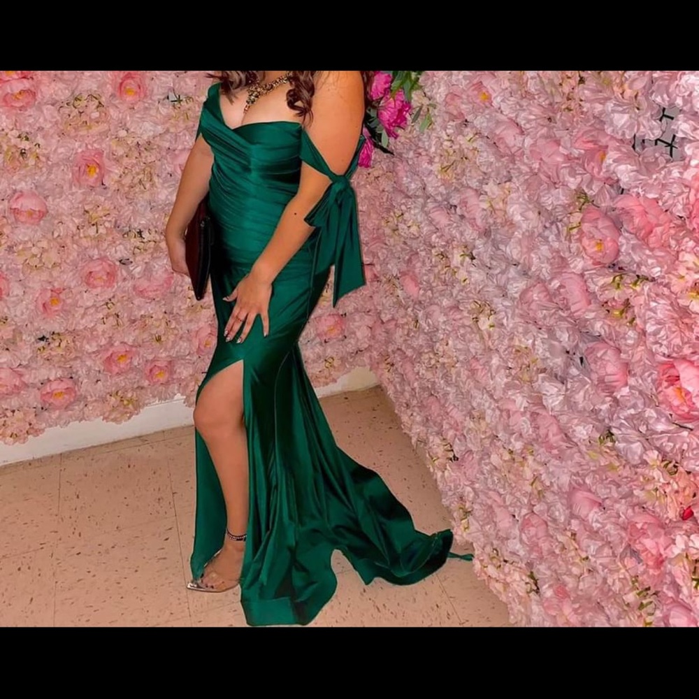 Party / Formal Dress